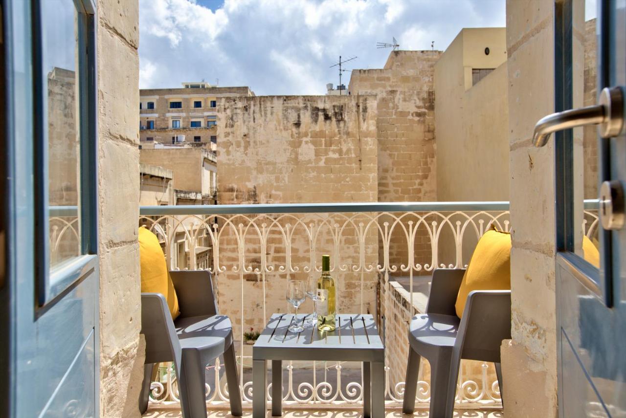 Ursula Apartments Self Catering Studios And 1-Br In Central Valletta By Tritoni Hotels Luaran gambar