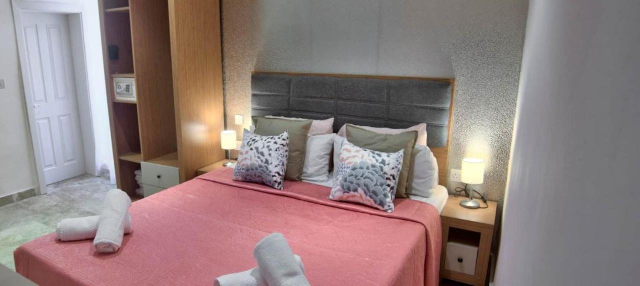 Ursula Apartments Self Catering Studios And 1-Br In Central Valletta By Tritoni Hotels Luaran gambar