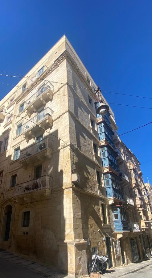 Ursula Apartments Self Catering Studios And 1-Br In Central Valletta By Tritoni Hotels Luaran gambar