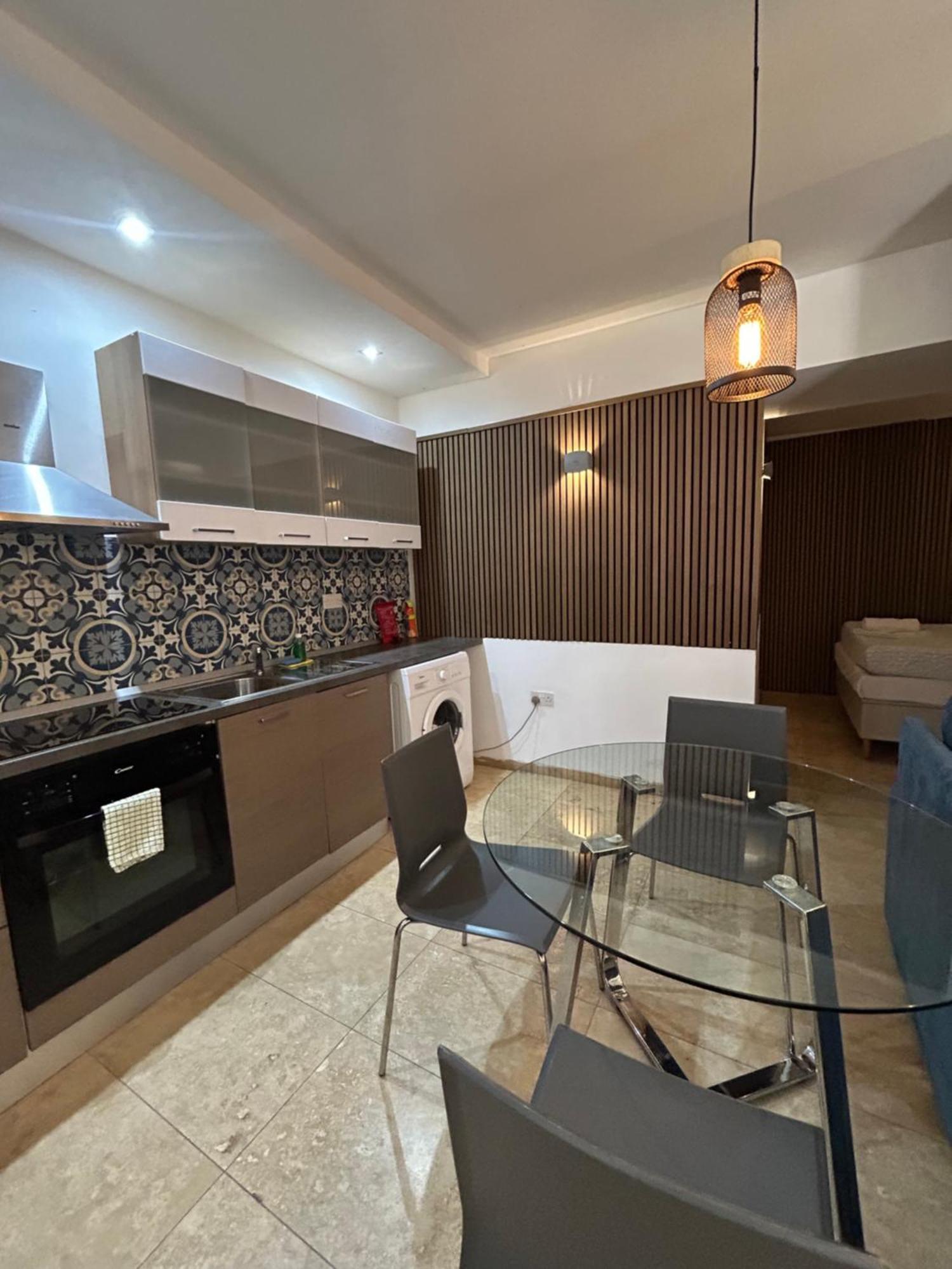 Ursula Apartments Self Catering Studios And 1-Br In Central Valletta By Tritoni Hotels Luaran gambar